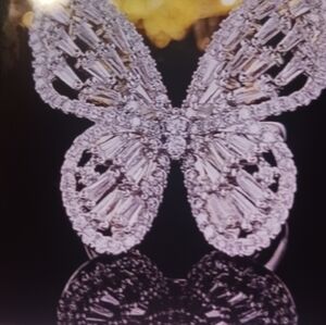 Fashion butterfly  ring